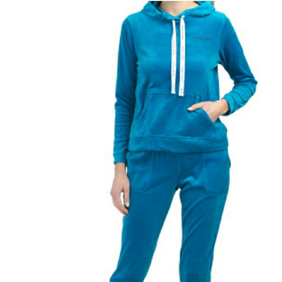 Hale Bob Pants - HALE BOB 2PC Valor Hooded lounge set.